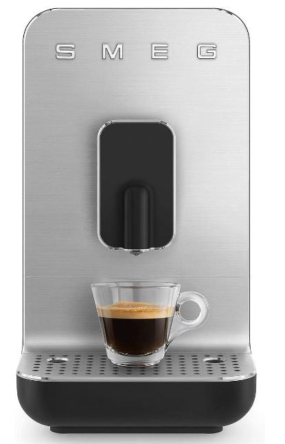 Image for SMEG Kaffeevollautomat BCC01BLMEU Schwarz-Matt Gehäusefront Alu gebürstet