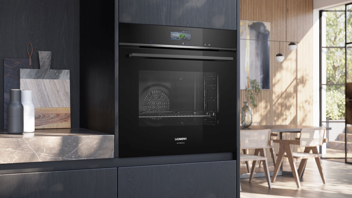 Image for Siemens Einbau-Backofen iQ700, HB774GLB1
